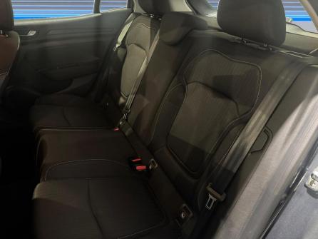 RENAULT Megane Mégane IV Berline Blue dCi 115 Business à vendre à Macon - Image n°18