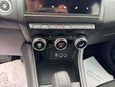 RENAULT Captur TCe 140 EDC Zen à vendre à Saint-Etienne - Image n°15