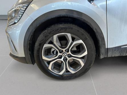 RENAULT Captur E-Tech full hybrid 145 Techno à vendre à Villefranche-sur-Saône - Image n°9