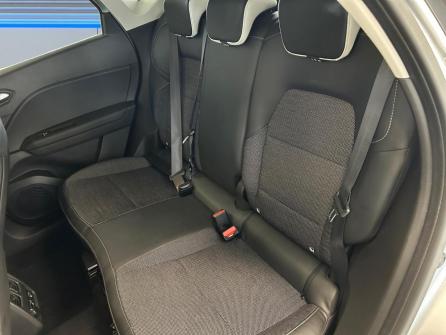 RENAULT Captur E-Tech full hybrid 145 Techno à vendre à Villefranche-sur-Saône - Image n°16