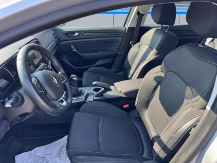 RENAULT Megane Mégane IV Berline Blue dCi 115 Business à vendre à Saint-Etienne - Image n°10