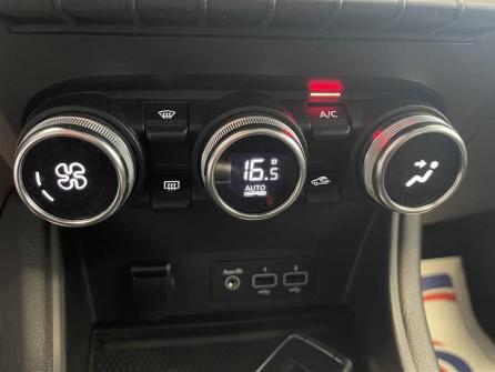 RENAULT Captur TCe 155 EDC FAP Intens à vendre à Chalon-sur-Saône - Image n°18