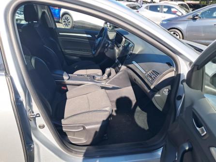 RENAULT Megane Megane IV Berline Blue dCi 115 EDC Techno à vendre à Givors - Image n°20