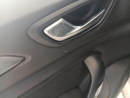 RENAULT Megane Mégane IV Berline Blue dCi 115 EDC Business à vendre à Villefranche-sur-Saône - Image n°10