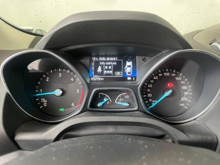 FORD Kuga Kuga 1.5 TDCi 120 S&S 4x2 BVM6 Titanium Business 5p à vendre à Roanne - Image n°14