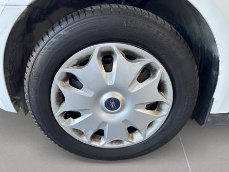 FORD Transit Connect TRANSIT CONNECT FGN L1 1.5 TDCI 100 TREND BUSINESS NAV 4p à vendre à Roanne - Image n°9