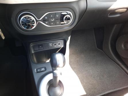 RENAULT Twingo Twingo III E-Tech Equilibre à vendre à Villefranche-sur-Saône - Image n°15