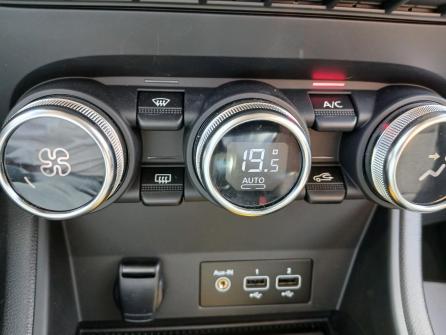 RENAULT Captur E-Tech hybride rechargeable 160 Techno à vendre à Saint-Etienne - Image n°13
