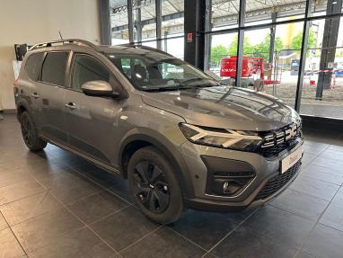 DACIA Jogger expression hybrid 140 - 5 places - 24 d'occasion  de 2024  à  Saint-Etienne 