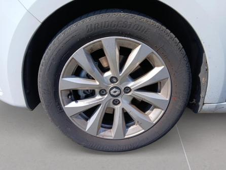 RENAULT Clio Clio E-Tech full hybrid 145 Evolution à vendre à Villefranche-sur-Saône - Image n°9