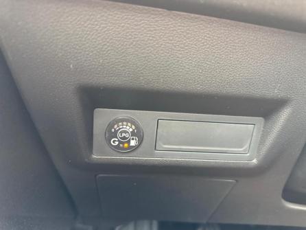 RENAULT Captur TCe 100 GPL - 21 Business à vendre à Saint-Etienne - Image n°20
