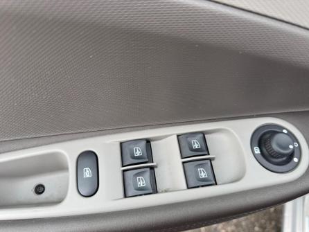 RENAULT Zoe Edition One Gamme 2017 à vendre à Saint-Etienne - Image n°11