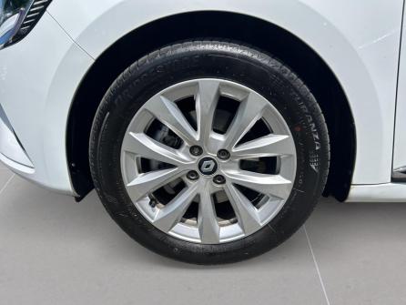 RENAULT Clio Clio E-Tech full hybrid 145 Evolution à vendre à Villefranche-sur-Saône - Image n°9