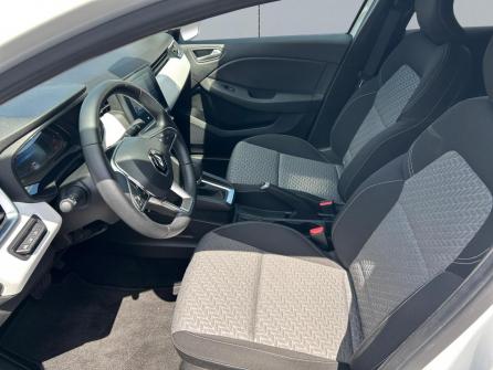 RENAULT Clio Clio E-Tech full hybrid 145 Evolution à vendre à Villefranche-sur-Saône - Image n°10
