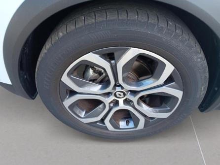 RENAULT Captur E-Tech full hybrid 145 Techno à vendre à Villefranche-sur-Saône - Image n°9