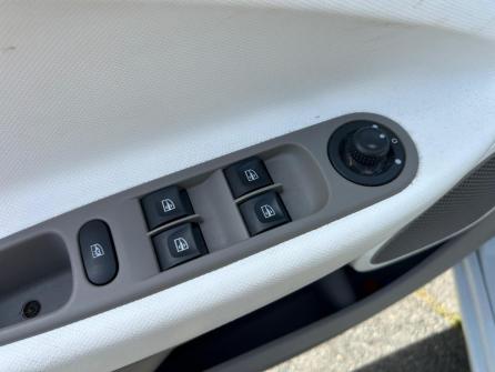 RENAULT Zoe Zen Charge Rapide à vendre à Villefranche-sur-Saône - Image n°11