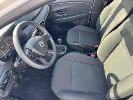DACIA Sandero SCe 65 - 22 Essentiel à vendre à Saint-Etienne - Image n°10