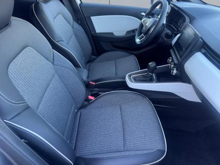 RENAULT Clio Clio E-Tech full hybrid 145 Techno à vendre à Macon - Image n°17