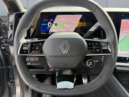 RENAULT Espace Espace E-Tech full hybrid 200 GSR2 esprit Alpine à vendre à Saint-Etienne - Image n°13