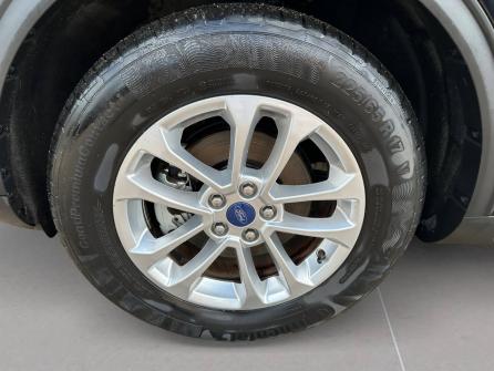 FORD Kuga Kuga 2.5 Duratec 190 ch FHEV Powershift Titanium 5p à vendre à Roanne - Image n°10