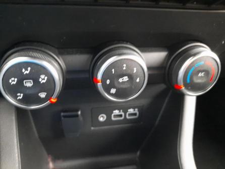 RENAULT Clio Clio TCe 90 Equilibre à vendre à Villefranche-sur-Saône - Image n°16