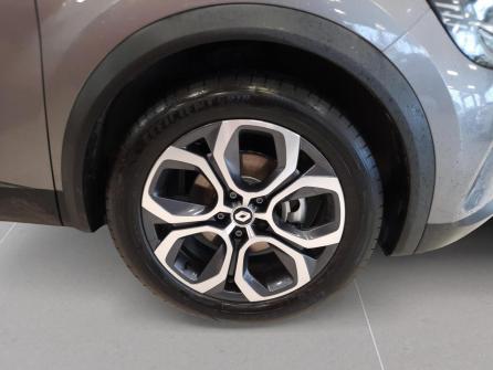 RENAULT Captur E-Tech full hybrid 145 Techno à vendre à Villefranche-sur-Saône - Image n°9