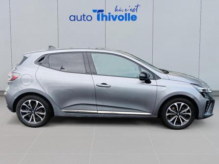 RENAULT Clio Clio E-Tech full hybrid 145 Techno à vendre à Villefranche-sur-Saône - Image n°6