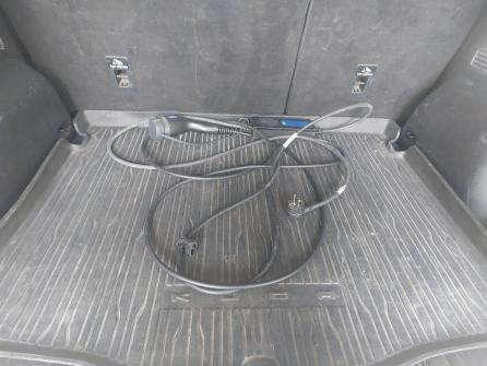 FORD Kuga Kuga 2.5 Duratec 225 ch PHEV Powershift Titanium 5p à vendre à Roanne - Image n°21