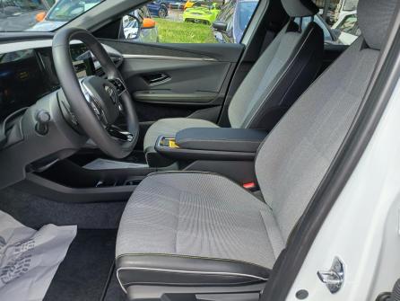 RENAULT Megane Megane E-Tech EV40 130ch boost charge Techno à vendre à Saint-Etienne - Image n°13