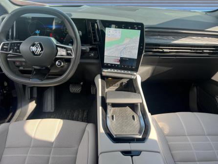 RENAULT Espace Espace E-Tech hybrid 200 Iconic à vendre à Villefranche sur Saône - Image n°12
