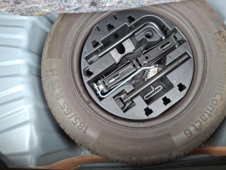 RENAULT Clio B2H MT 6U S à vendre à Le Creusot - Image n°20