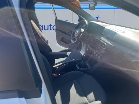 DACIA Sandero ECO-G 100 - 22 Essentiel à vendre à Saint-Chamond - Image n°17