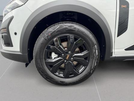 DACIA Jogger Hybrid 140 5 places GSR2 Extreme à vendre à Saint-Chamond - Image n°9