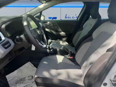 RENAULT Clio Clio dCi 100 Evolution à vendre à Saint-Chamond - Image n°10