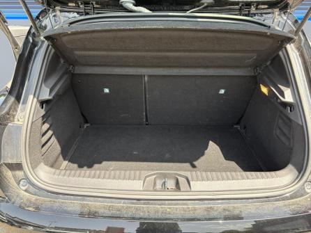 RENAULT Clio Clio TCe 90 Equilibre à vendre à Saint-Etienne - Image n°19