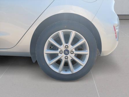 FORD Fiesta Fiesta 1.0 EcoBoost 100 ch S&S BVM6 Titanium 5p à vendre à Villefranche-sur-Saône - Image n°9