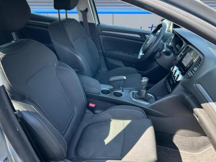 RENAULT Megane Mégane IV Berline Blue dCi 115 Business à vendre à Villefranche-sur-Saône - Image n°17