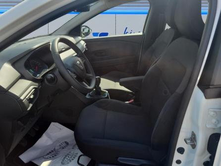 DACIA Sandero SCe 65 Essentiel à vendre à Saint-Chamond - Image n°10