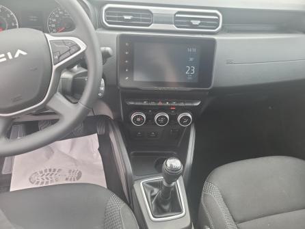 DACIA Duster ECO-G 100 4x2 Journey + à vendre à Saint-Chamond - Image n°15