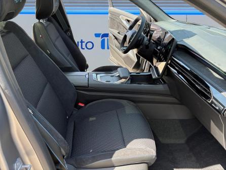 RENAULT Espace Espace E-Tech full hybrid 200 GSR2 esprit Alpine à vendre à Saint-Etienne - Image n°17