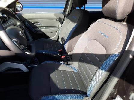 DACIA Duster Blue dCi 115 4x2 15 ans à vendre à Villefranche-sur-Saône - Image n°10