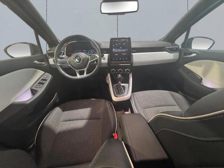 RENAULT Clio Clio E-Tech 140 - 21N Intens à vendre à Macon - Image n°12