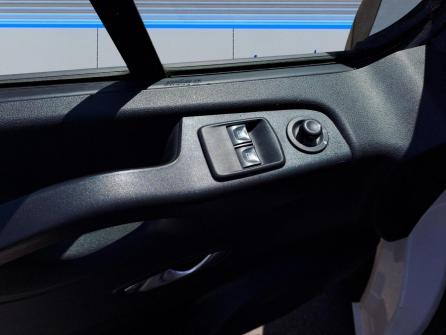 NISSAN NV300 Fg NV300 FOURGON L1H1 2T8 2.0 DCI 120 BVM N-CONNECTA à vendre à Chalon-sur-Saône - Image n°11