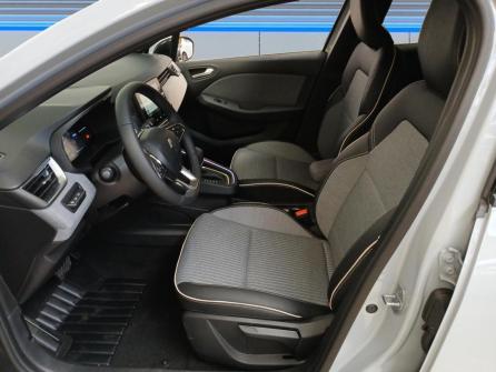 RENAULT Clio Clio E-Tech full hybrid 145 ch GSR2 Techno à vendre à Saint-Etienne - Image n°10