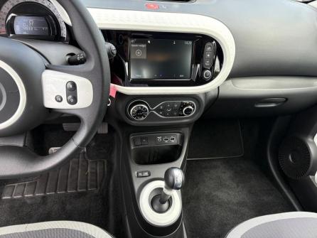 RENAULT Twingo Twingo III E-Tech Equilibre à vendre à Saint-Etienne - Image n°15