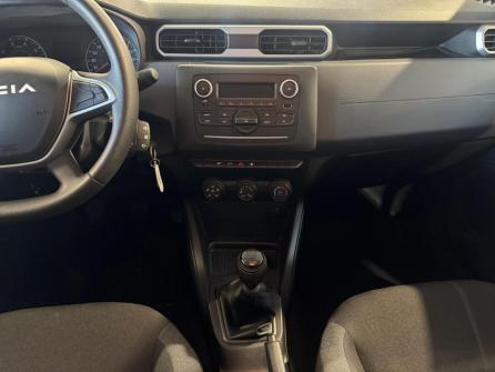 DACIA Duster ECO-G 100 4x2 Essential à vendre à Macon - Image n°15