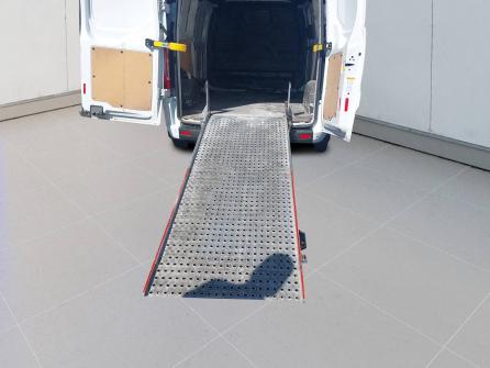 FORD Transit Custom Fg VUL TRANSIT CUSTOM FOURGON 300 L2H1 2.0 ECOBLUE 130 TREND BUSINESS 4p à vendre à Roanne - Image n°19