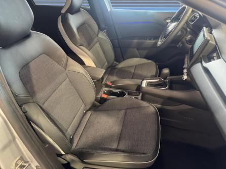RENAULT Captur E-Tech full hybrid 145 Techno à vendre à Macon - Image n°17