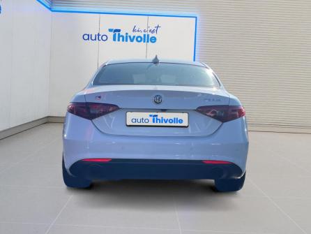 ALFA ROMEO Giulia Giulia 2.2 210 ch AT8 Q4 Ti à vendre à Villefranche-sur-Saône - Image n°4