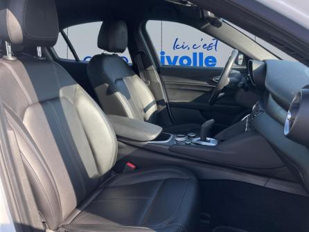 ALFA ROMEO Giulia Giulia 2.2 210 ch AT8 Q4 Ti à vendre à Villefranche-sur-Saône - Image n°17